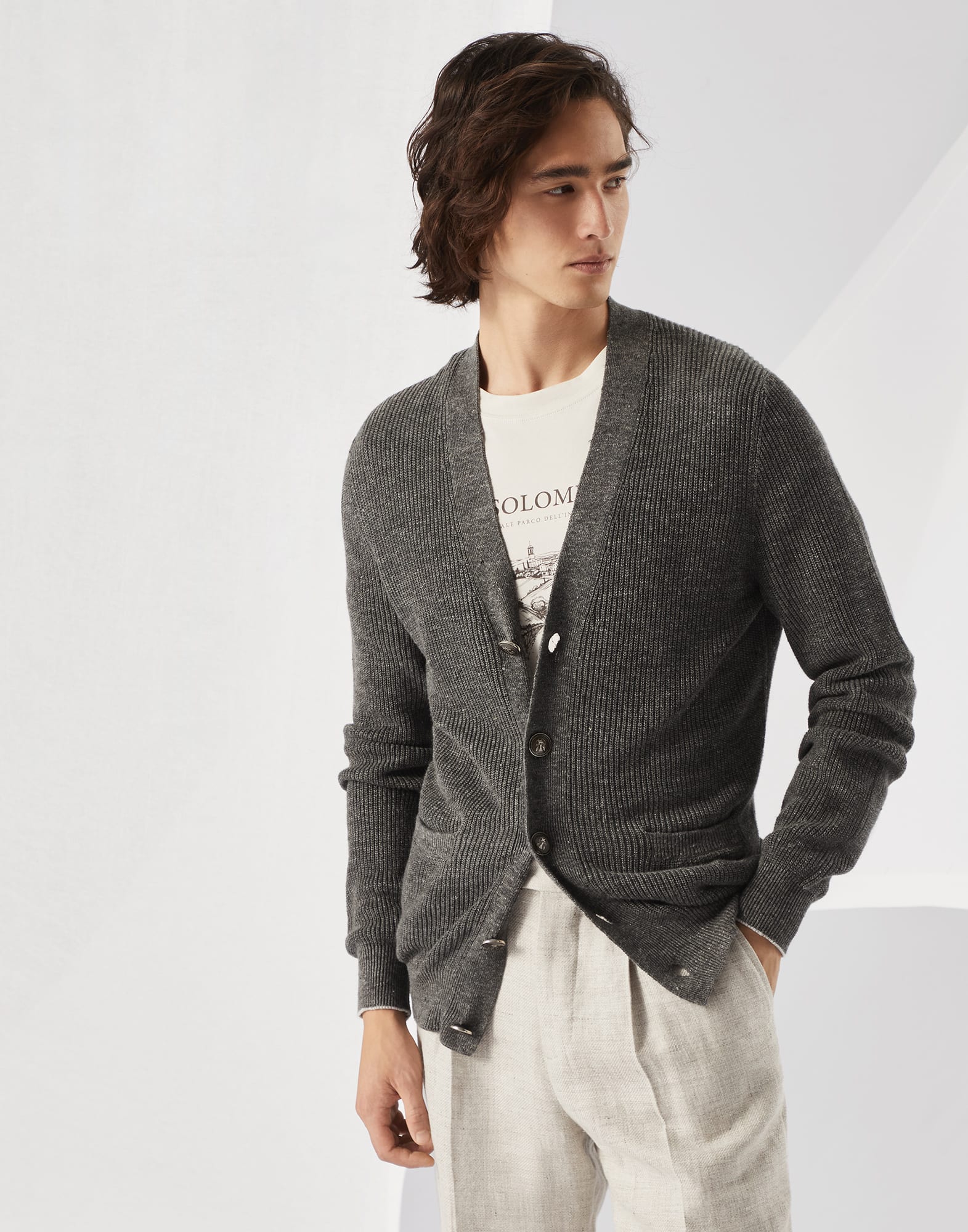 cardigan-brunello-cucinelli-340kso-1.jpg
