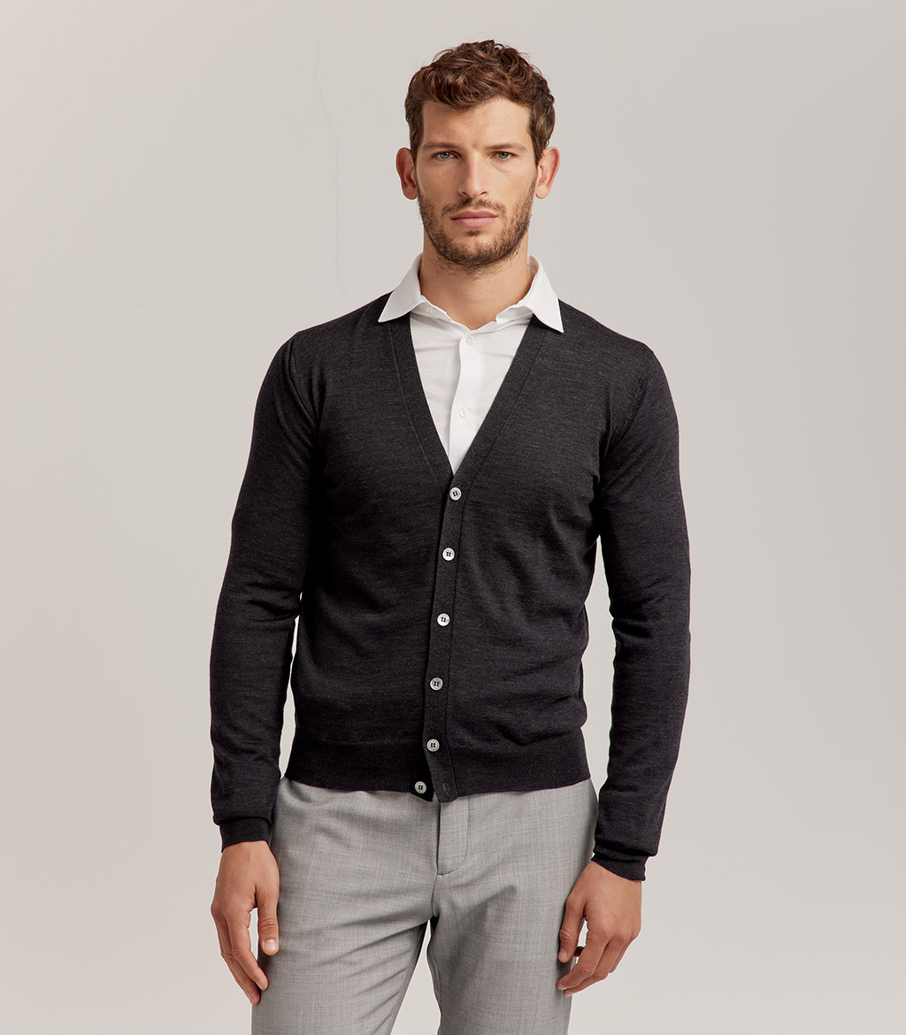 cardigan-grigio-106duq-1.jpg