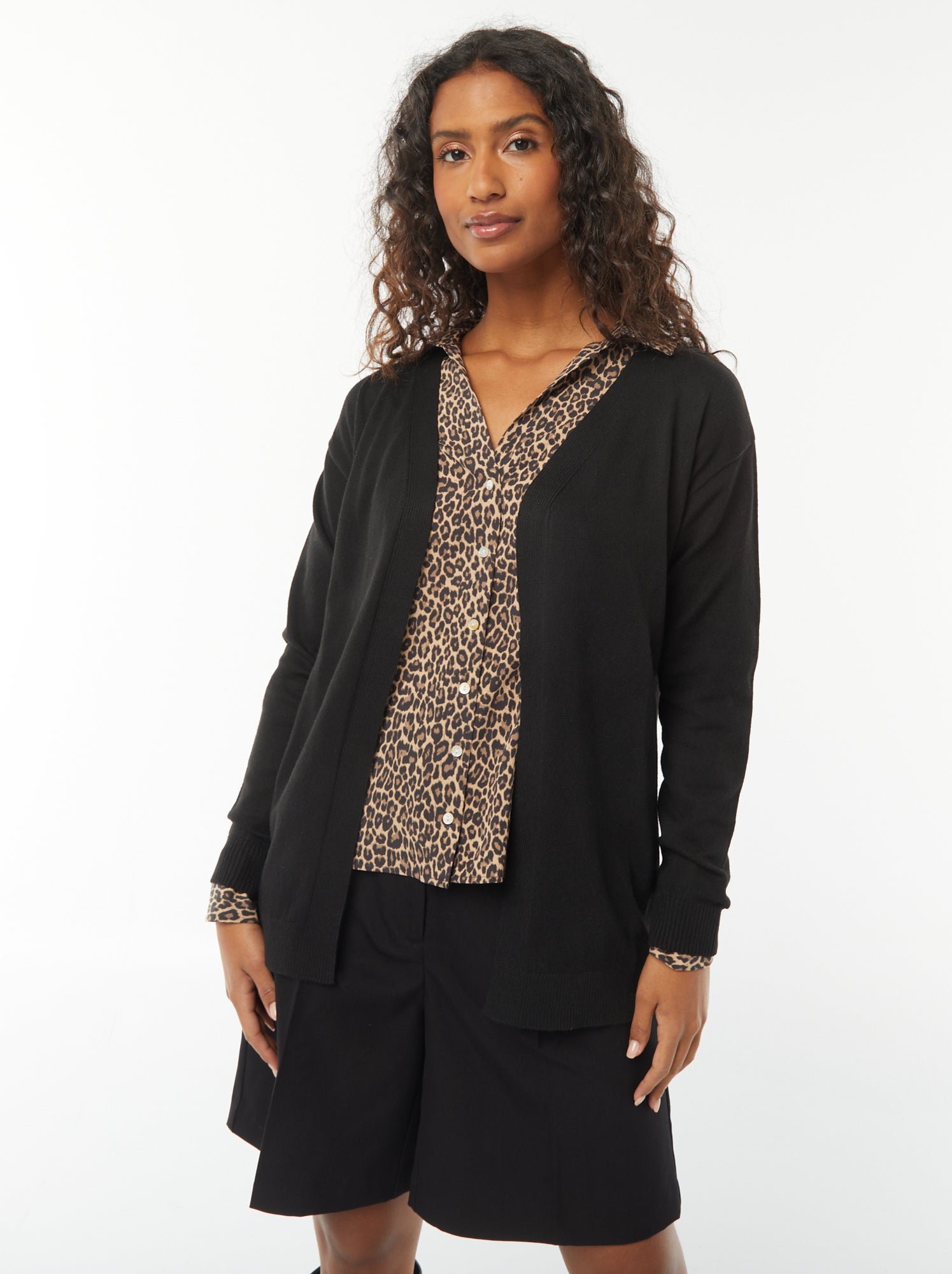 cardigan-lungo-nero-donna-426lyp-1.jpg