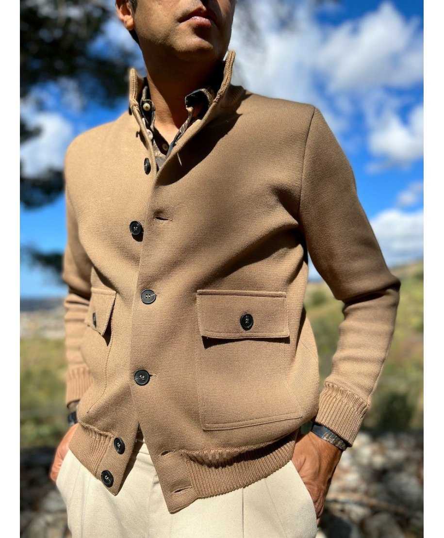 cardigan-uomo-lana-con-bottoni-812ocf-1.jpg