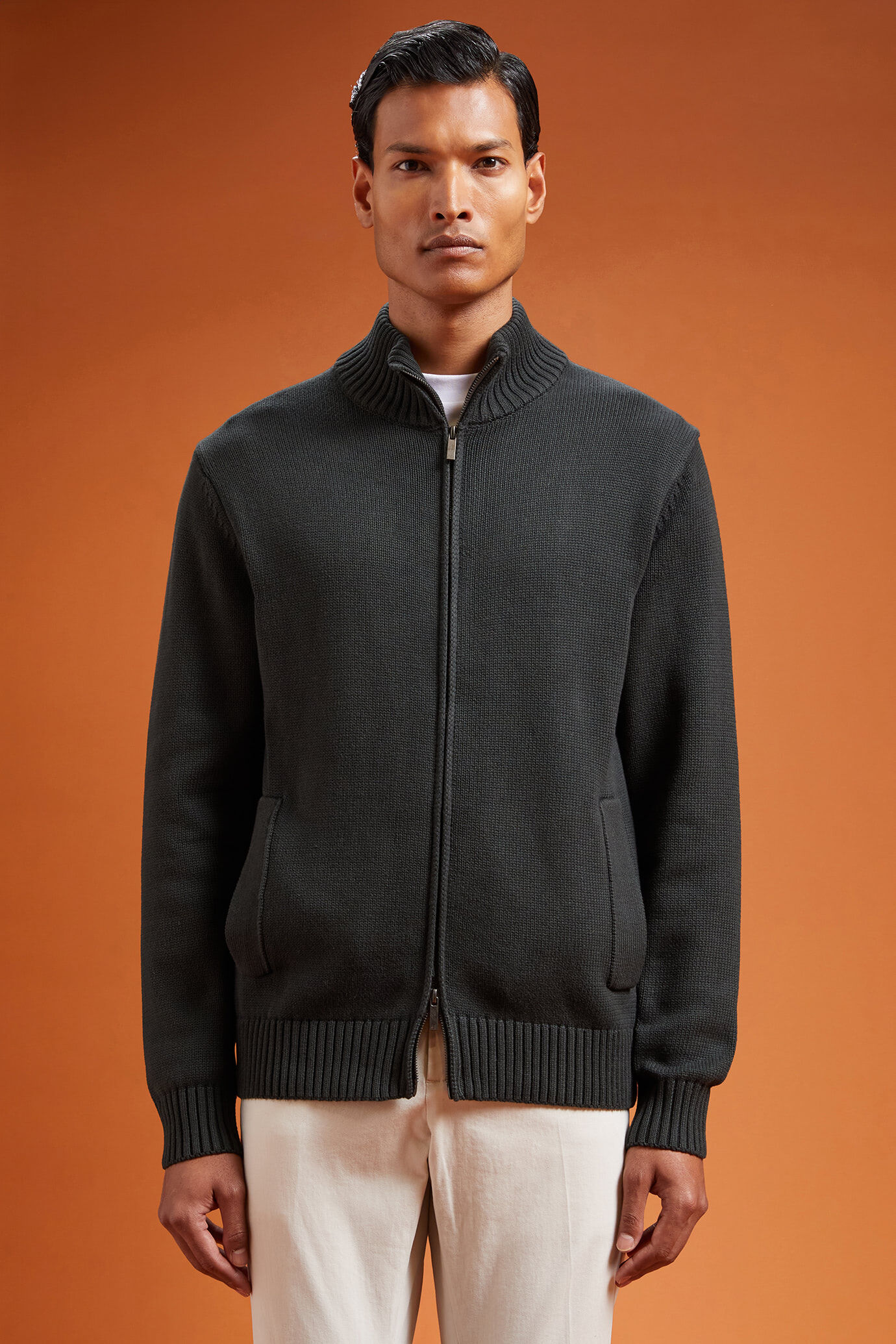 cardigan-uomo-zip-711kgt-1.jpg